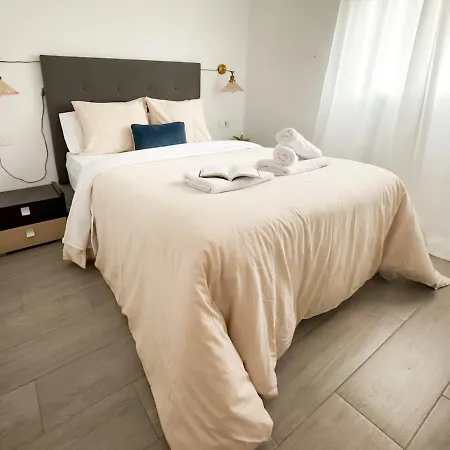 Apartment Beautiful Flat Perfectly Located By And Malaga